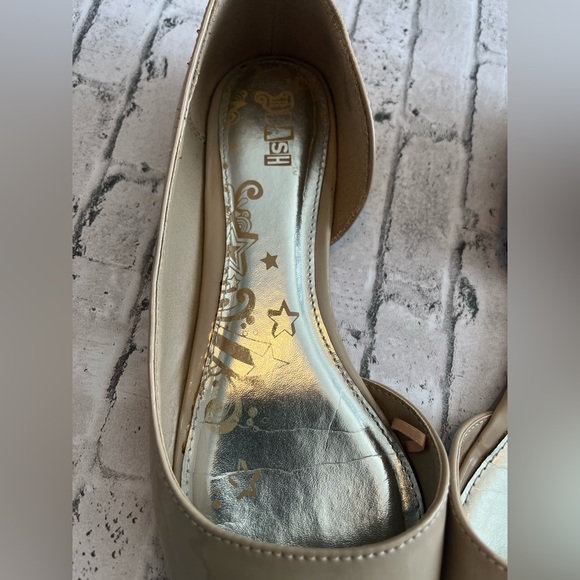 Brash Beige Women's Flats Size 8 - Picture 5 of 8